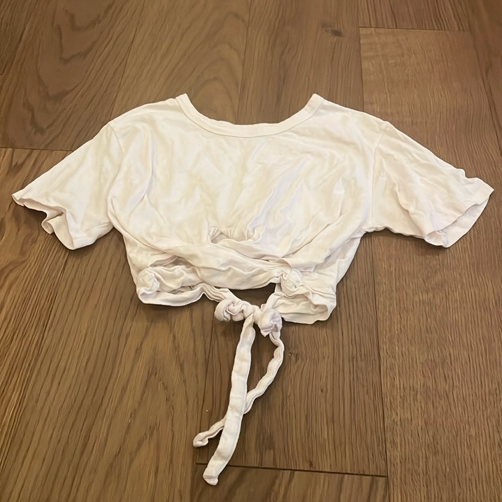 Aerie summer top, very very light pink, almost white